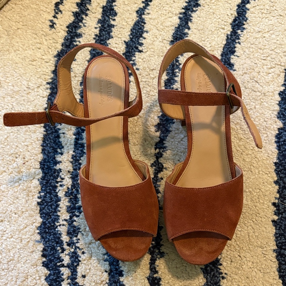 Soludos Women's Brown Suede Sandals